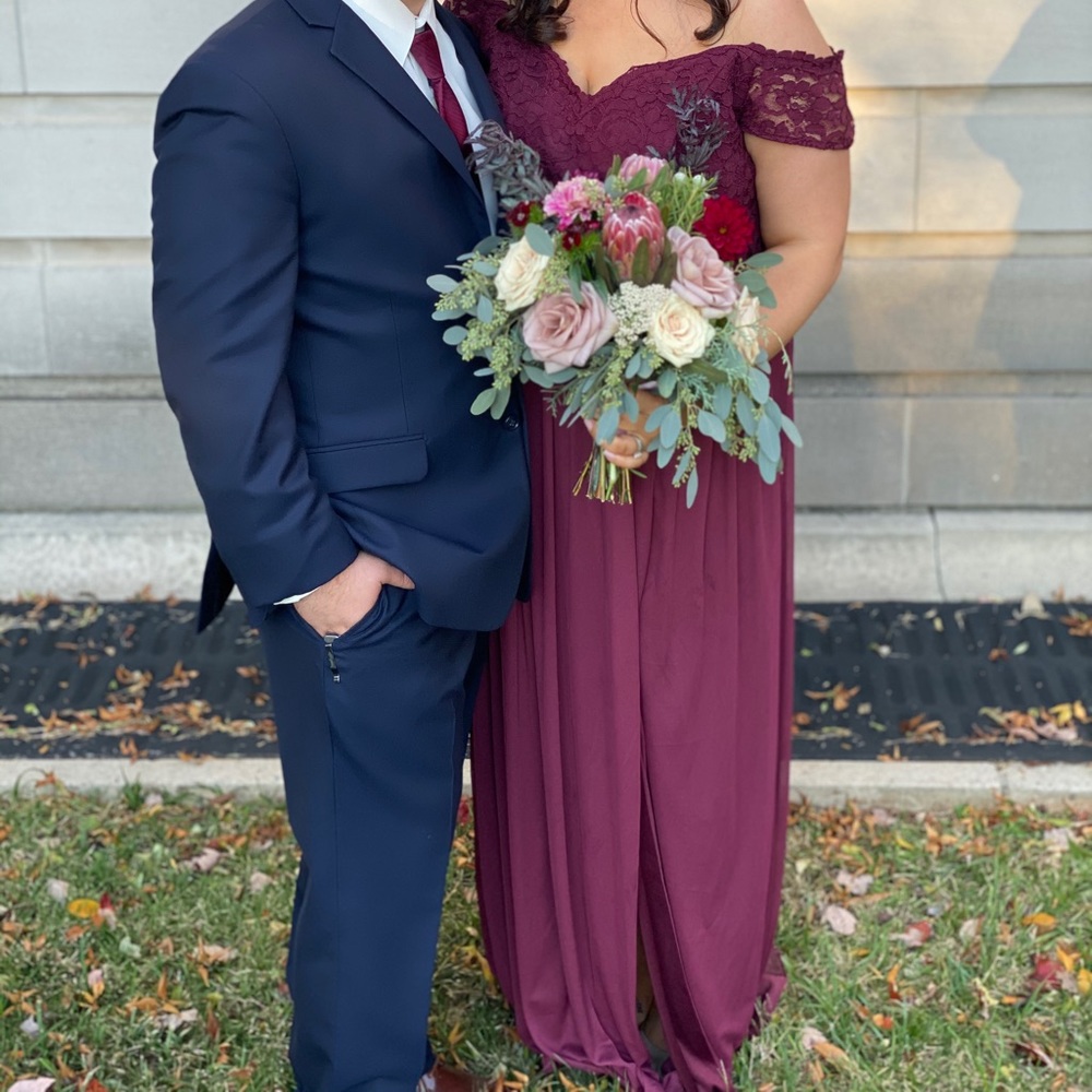 David’s Bridal Bridesmaid Dress F19950 Wine